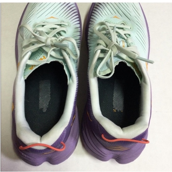 Hoka Sneakers 8.5 - Picture 6 of 9